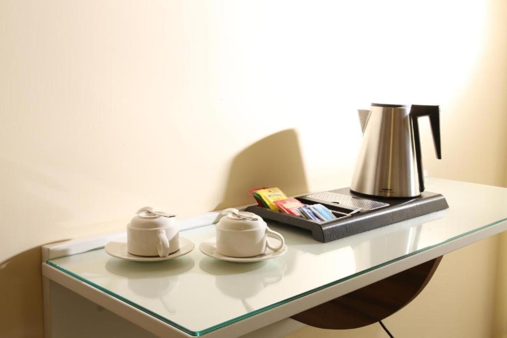 Boutique Hotel Piazza Carita Naples Extérieur photo