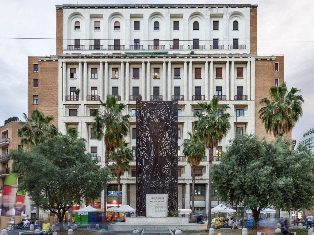 Boutique Hotel Piazza Carita Naples Extérieur photo